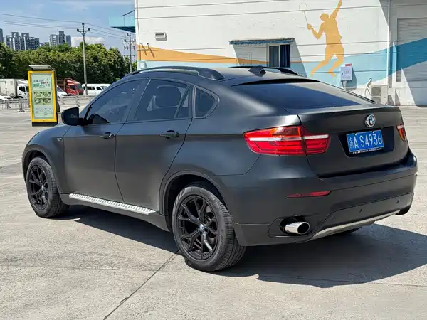 BMW X6 2013