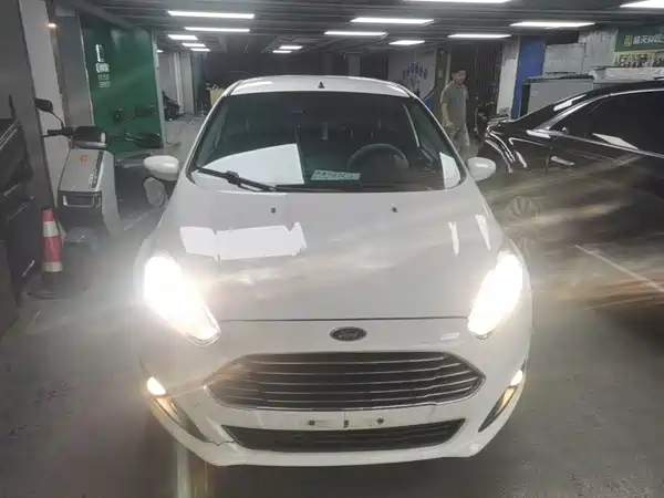 Ford Fiesta 2015