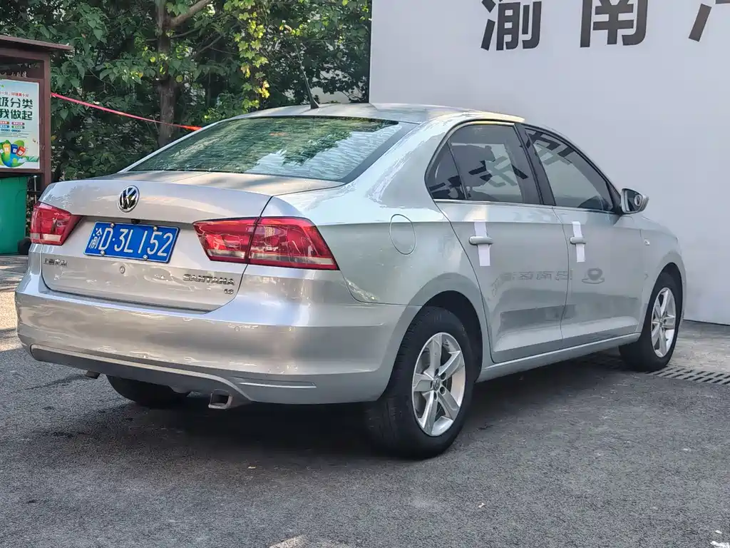 Volkswagen Santana 2015