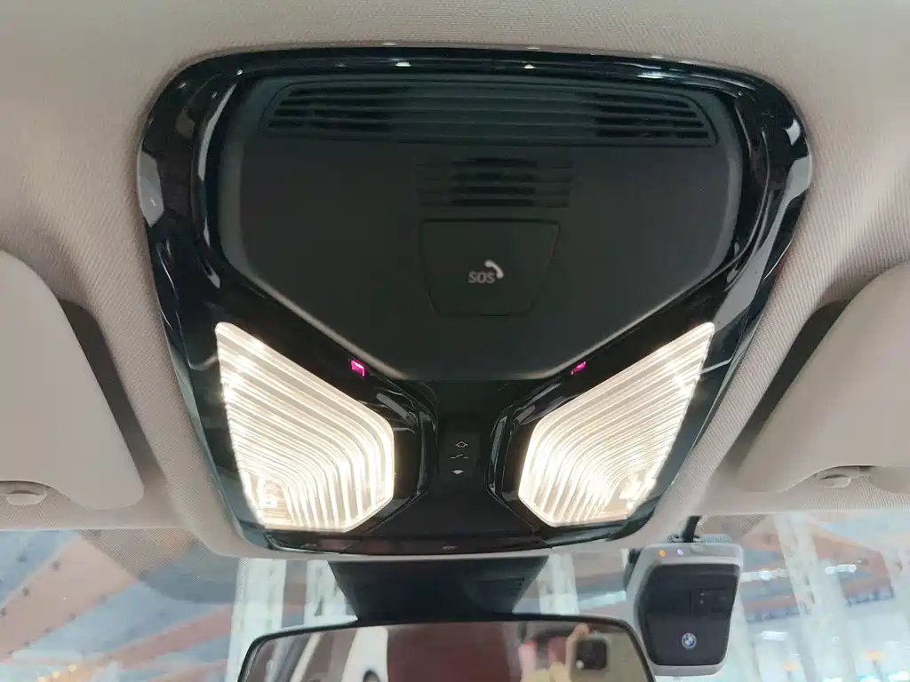BMW i3 2022 — фото 22