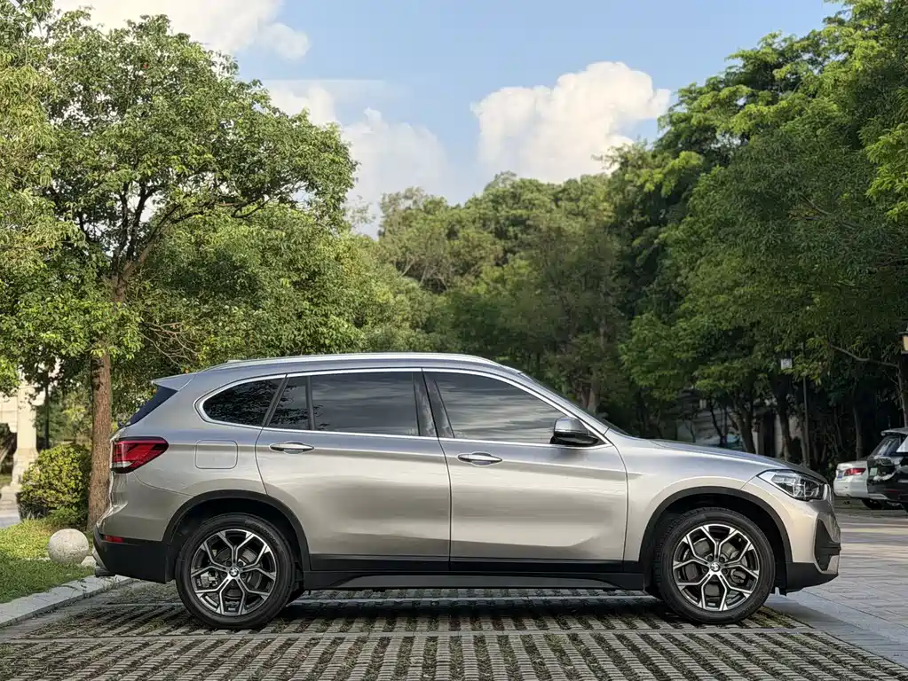 BMW X1 2021