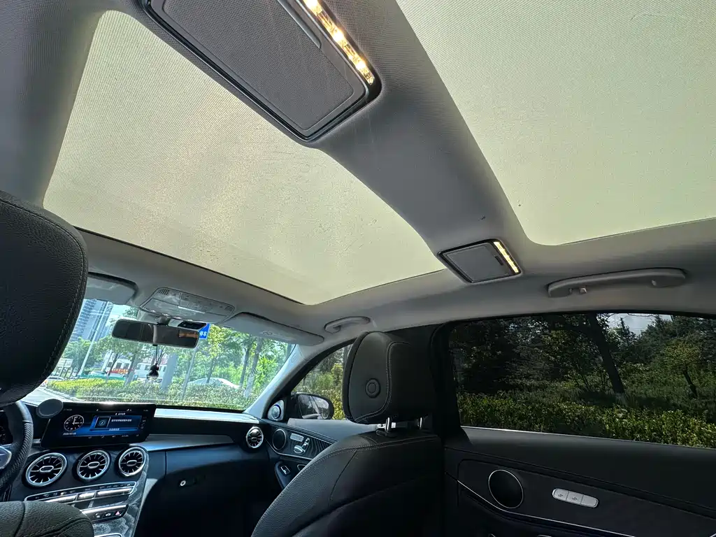 Mercedes-Benz C-Class 2019 — фото 10