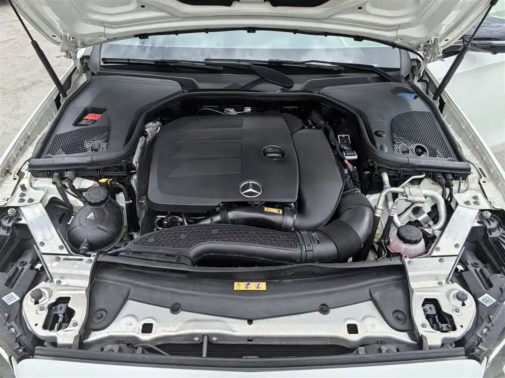 Mercedes-Benz E-Class 2020 — фото 10