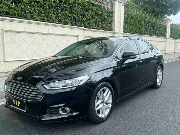 Ford Mondeo 2015
