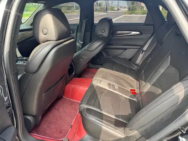 Cadillac CT6 2023