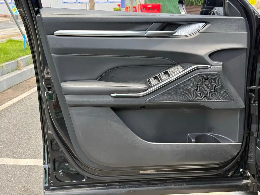 Haval H6 2020 — фото 12