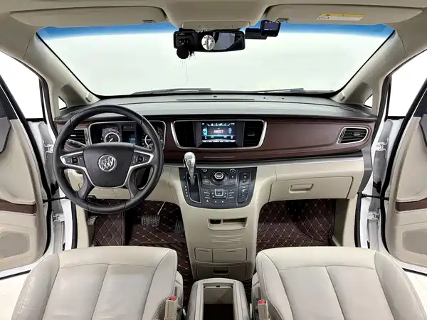 Buick GL8 2020
