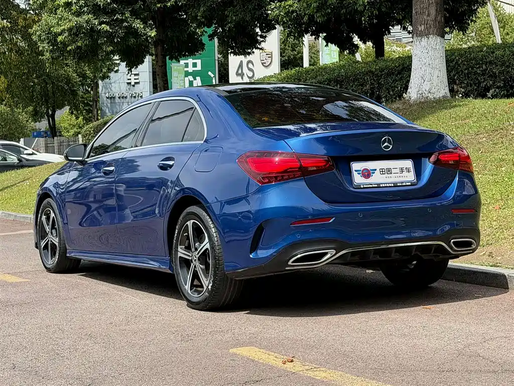 Mercedes-Benz A-Class 2023 — фото 4