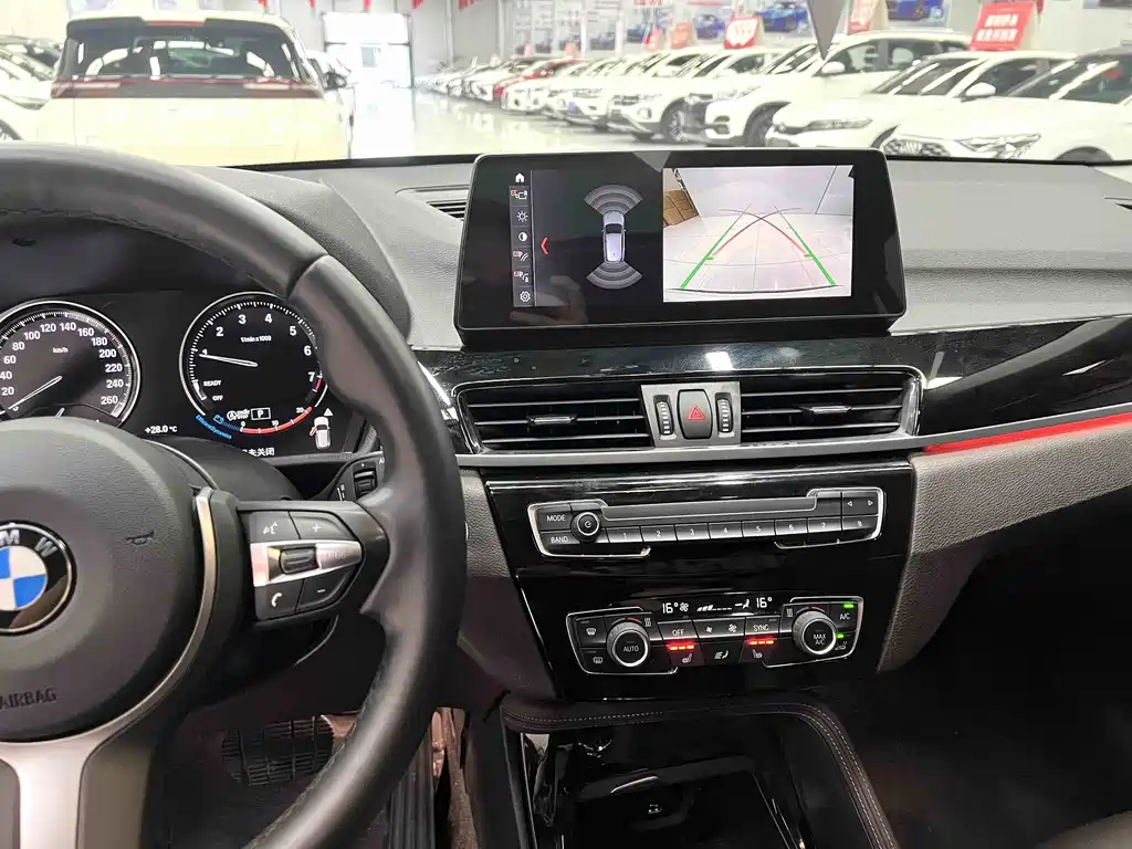 BMW X1 2022 — фото 10
