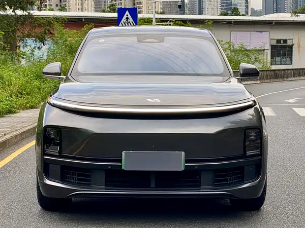 Li Auto L8 2024