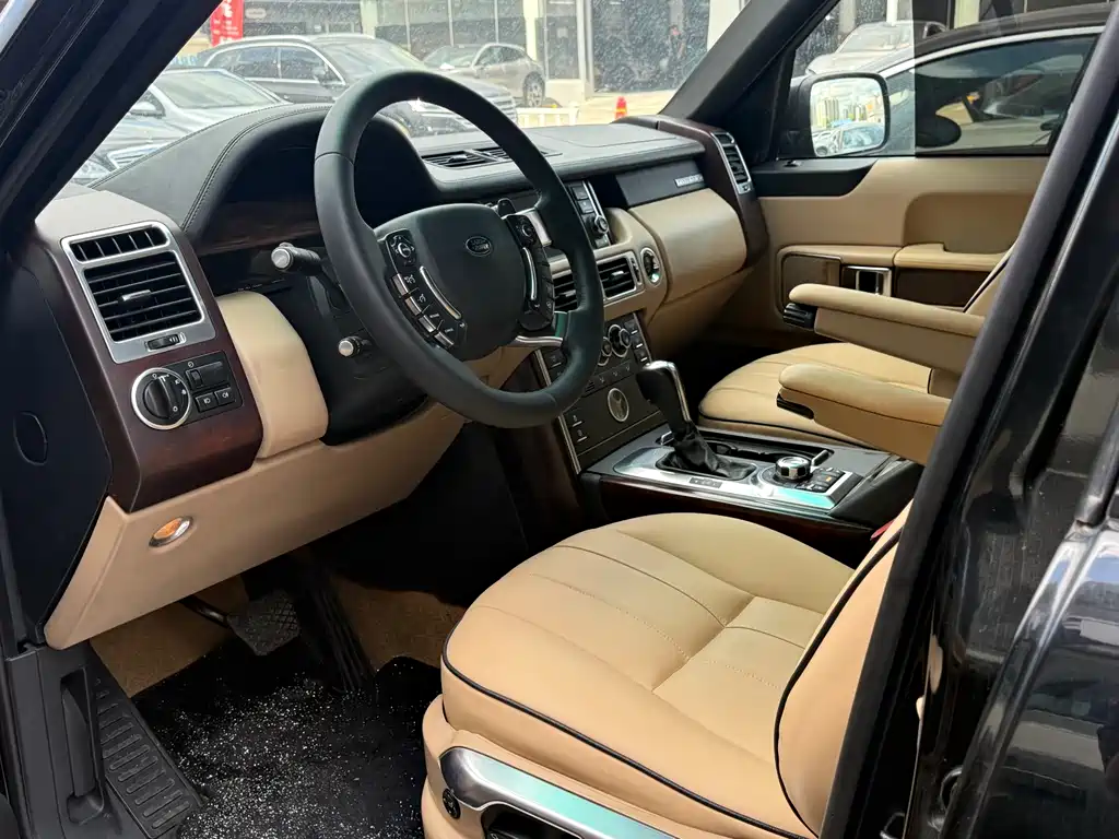 Land Rover Range Rover 2012