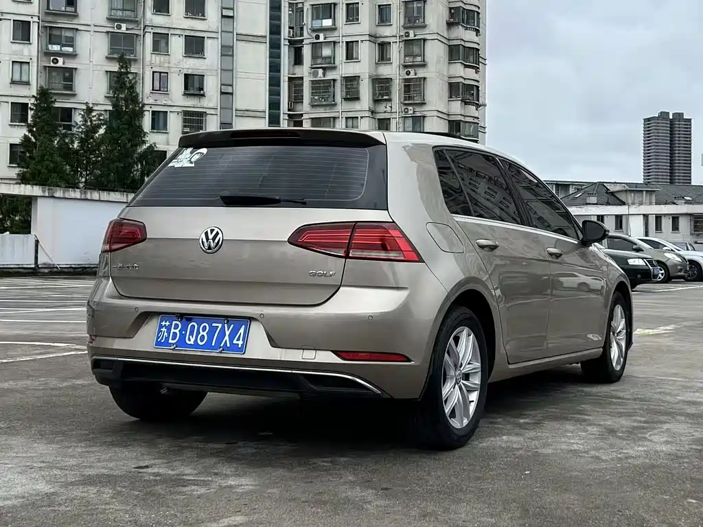 Volkswagen Golf 2017 — фото 8