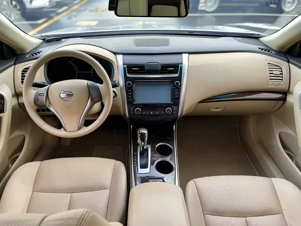 Nissan Teana 2014 — фото 11