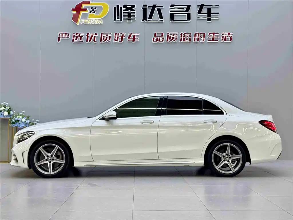 Mercedes-Benz C-Class 2019