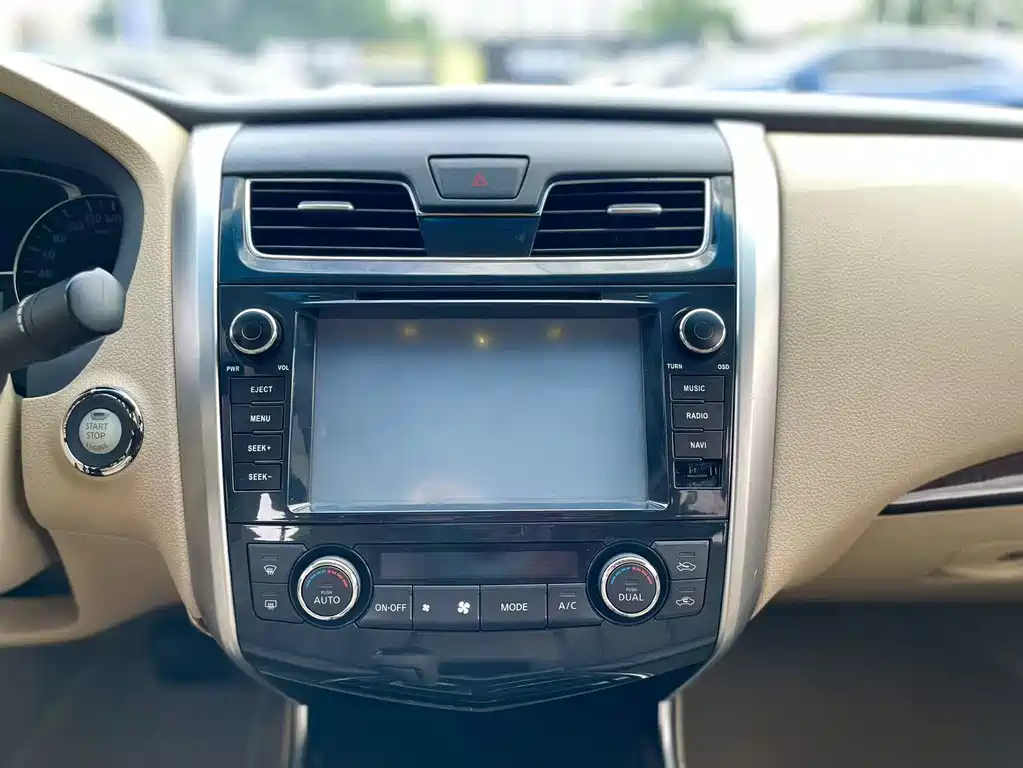 Nissan Teana 2014 — фото 13