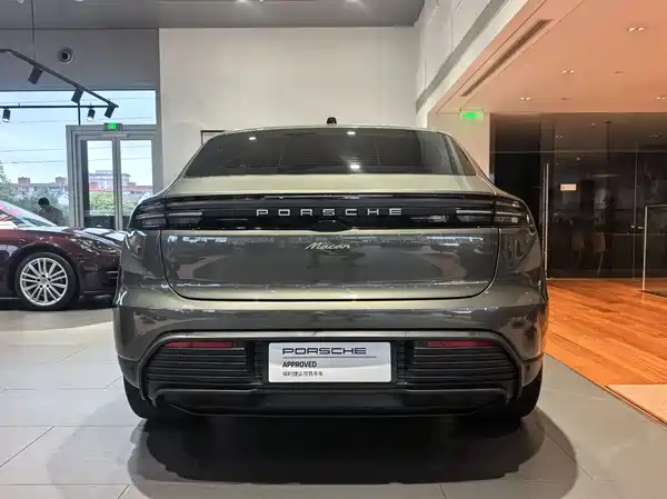 Porsche Macan New Energy 2025