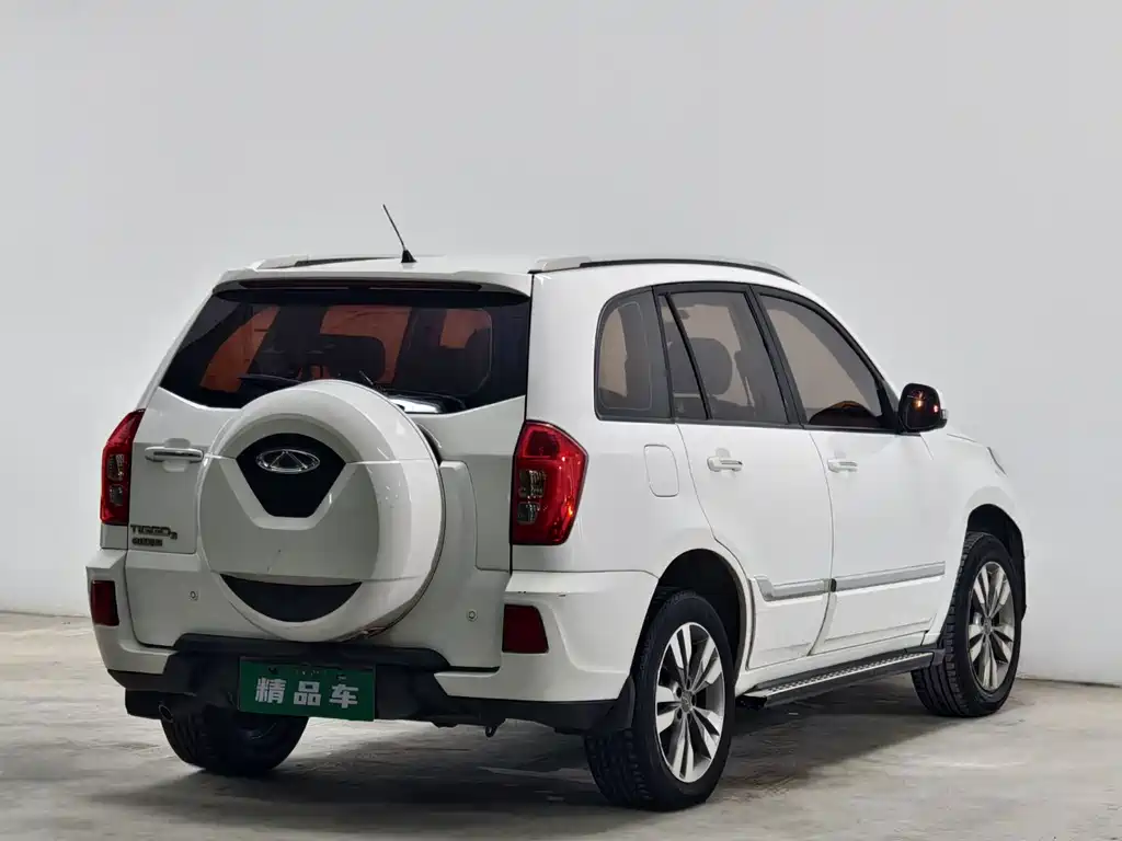 Chery Tiggo 3 2017 — фото 4