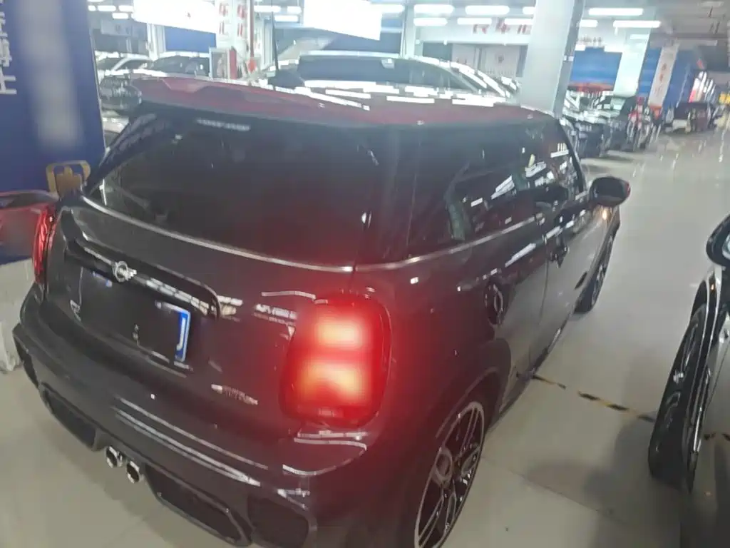 MINI MINI 2021