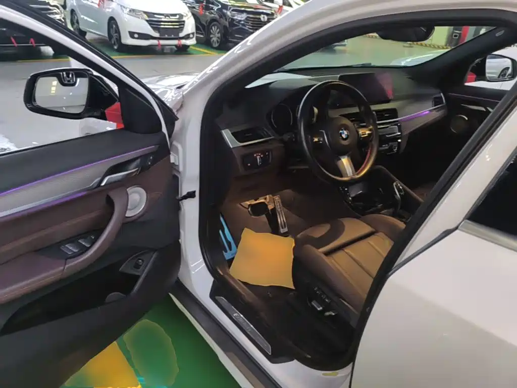 BMW X2 2022 — фото 16
