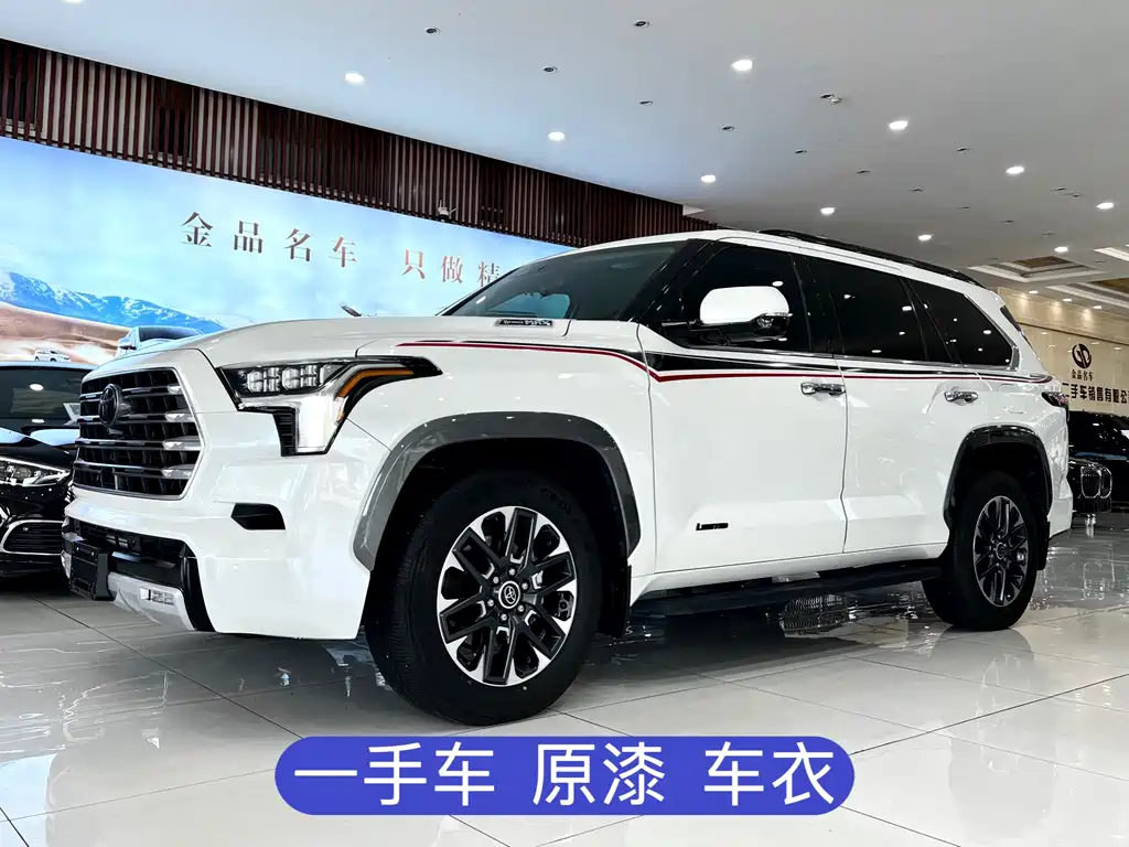 Toyota Sequoia 2023 — фото 2