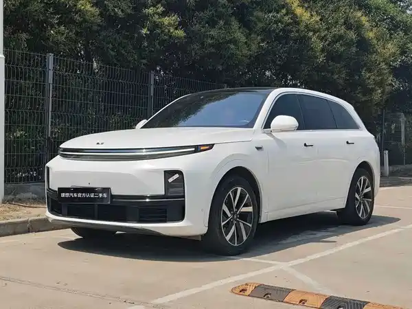 Li Auto L7 2024