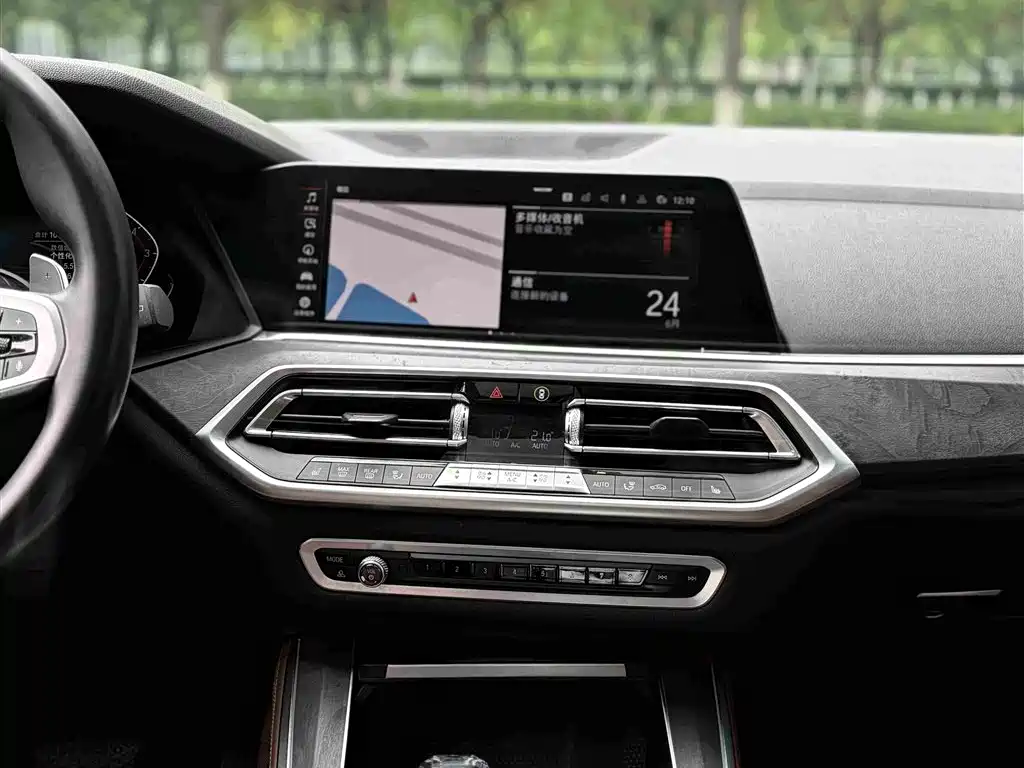 BMW X5 2019 — фото 12