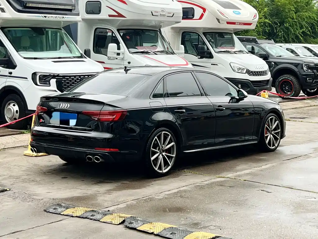 Audi S4 2019