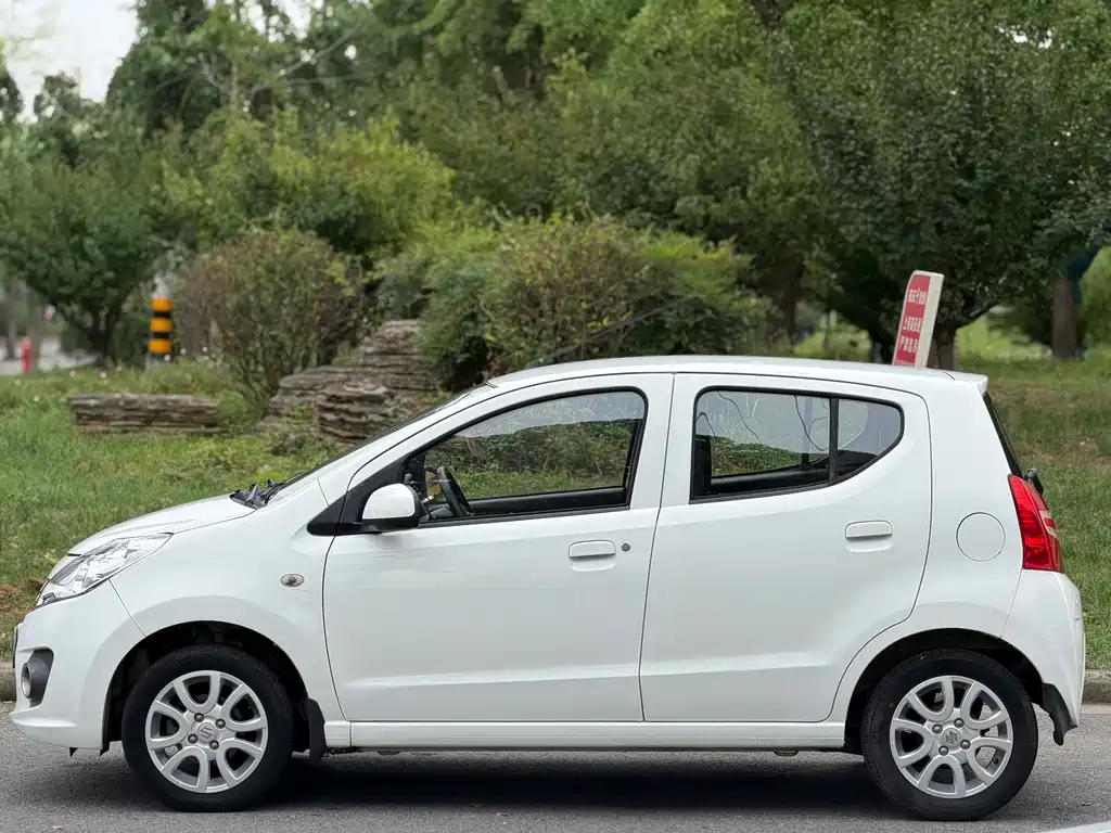 Suzuki Alto 2013 — фото 3