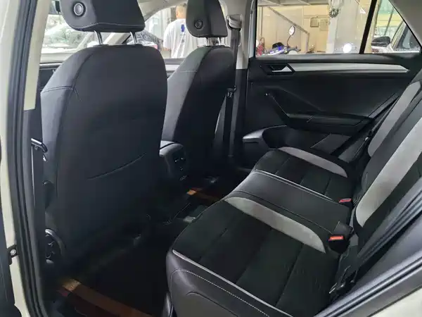 Volkswagen T-Roc 2020