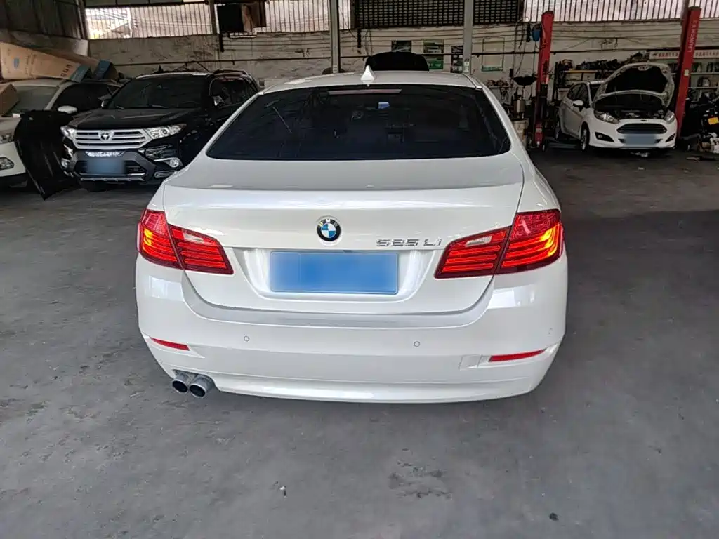 BMW 5 Series 2016