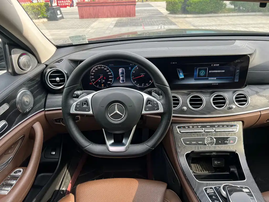 Mercedes-Benz E-Class 2018 — фото 8