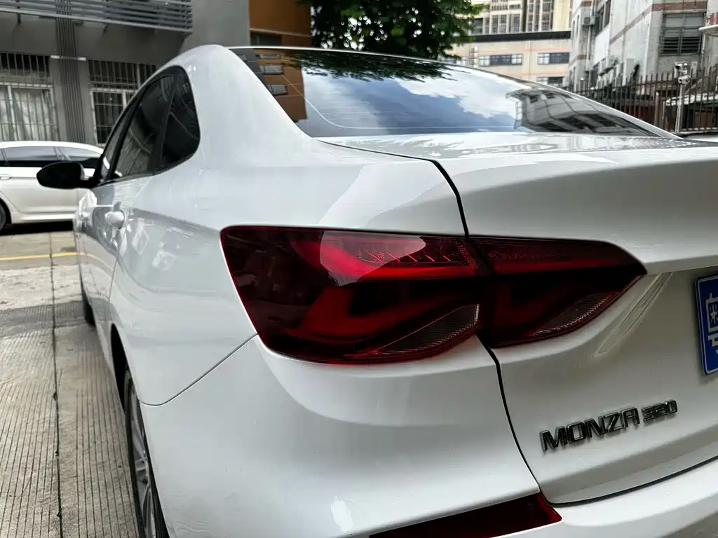 Chevrolet Monza 2023 — фото 12