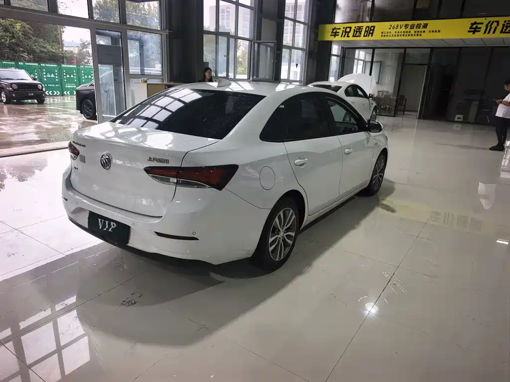 Buick Excelle GT 2018 — фото 9
