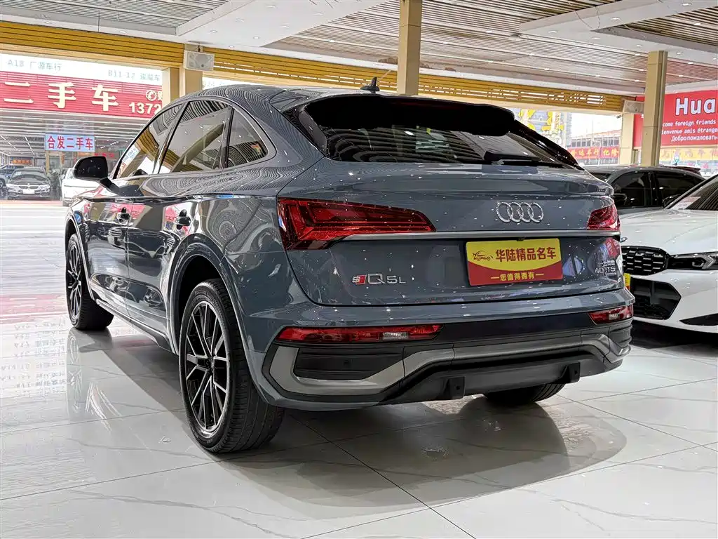 Audi Q5L Sportback 2022 — фото 6