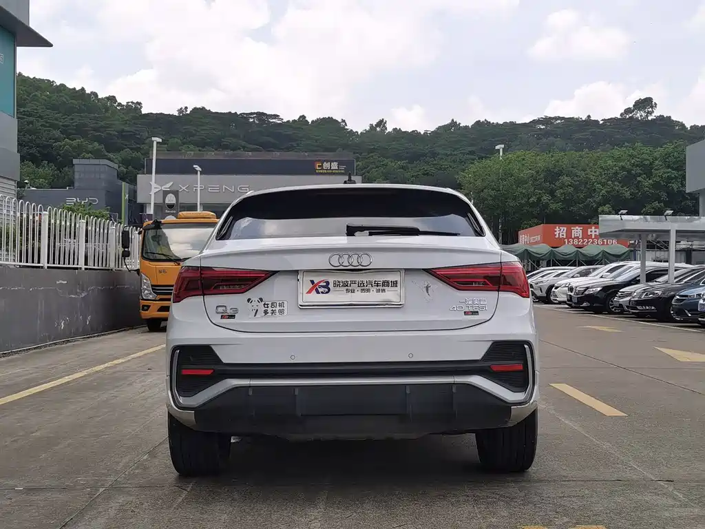Audi Q3 Sportback 2022 — фото 14