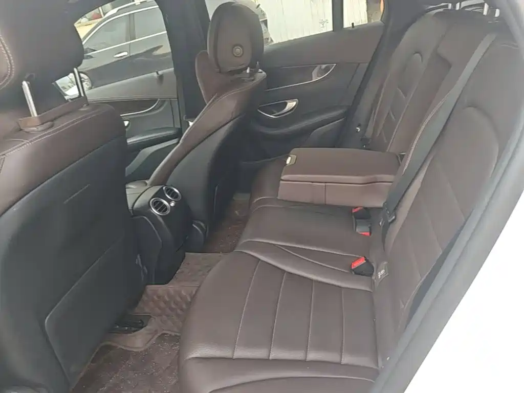 Mercedes-Benz GLC 2018 — фото 17