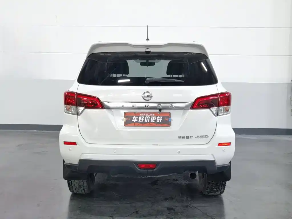Nissan Terra 2021
