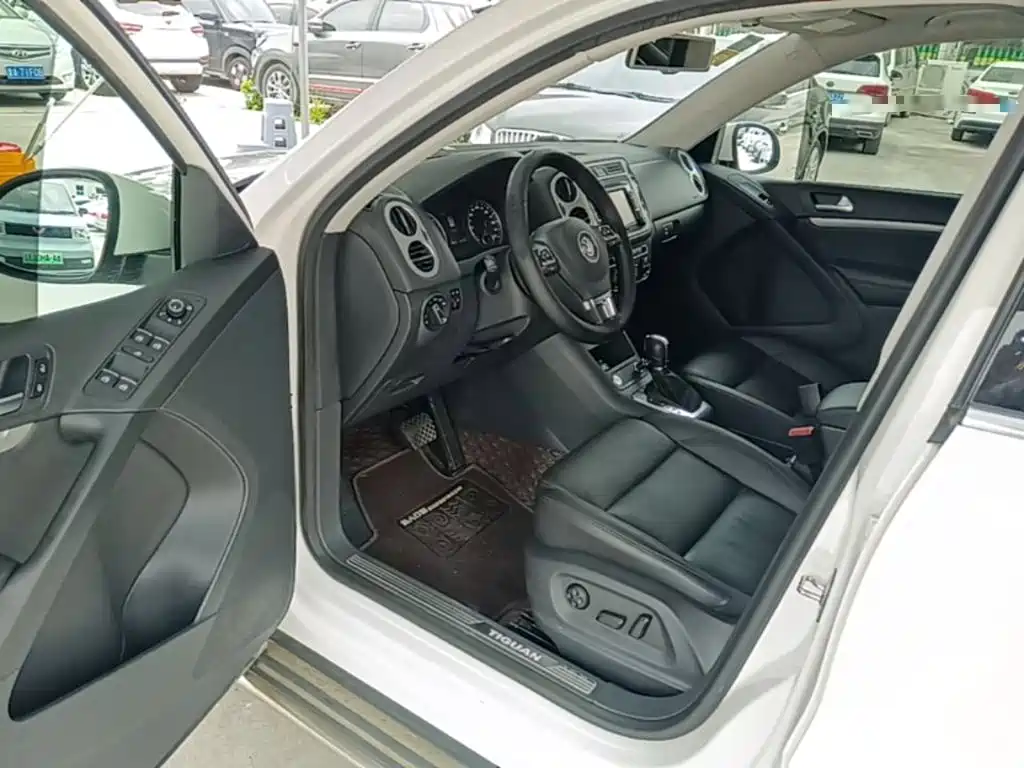 Volkswagen Tiguan 2016 — фото 16