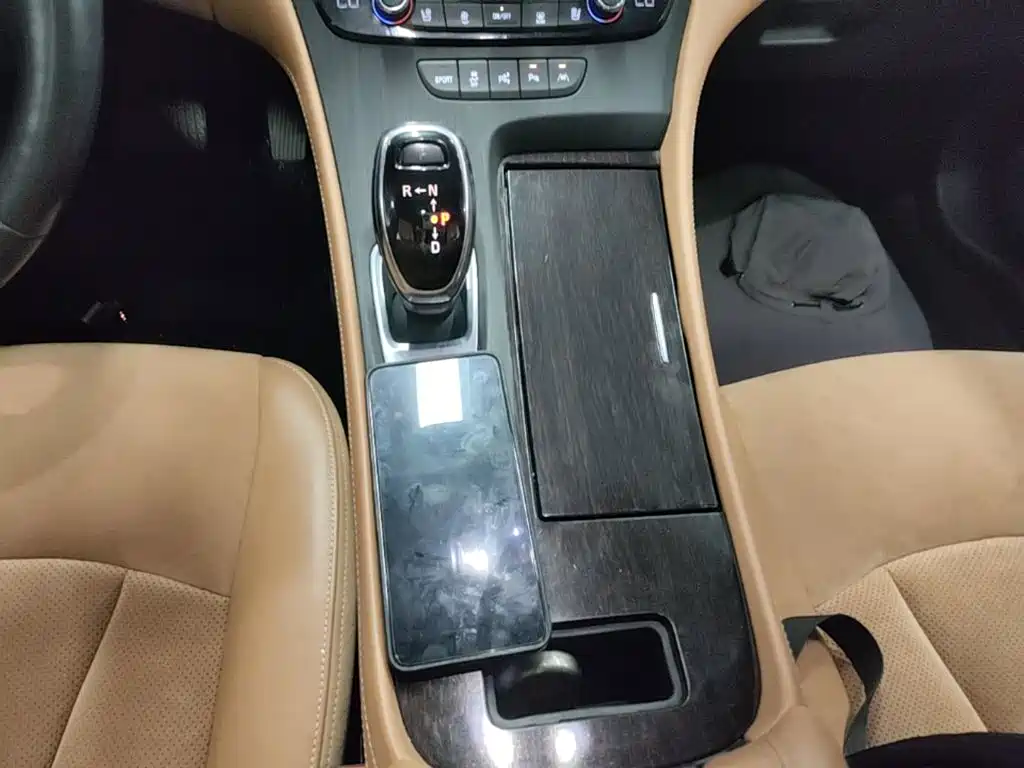 Buick LaCrosse 2018 — фото 14
