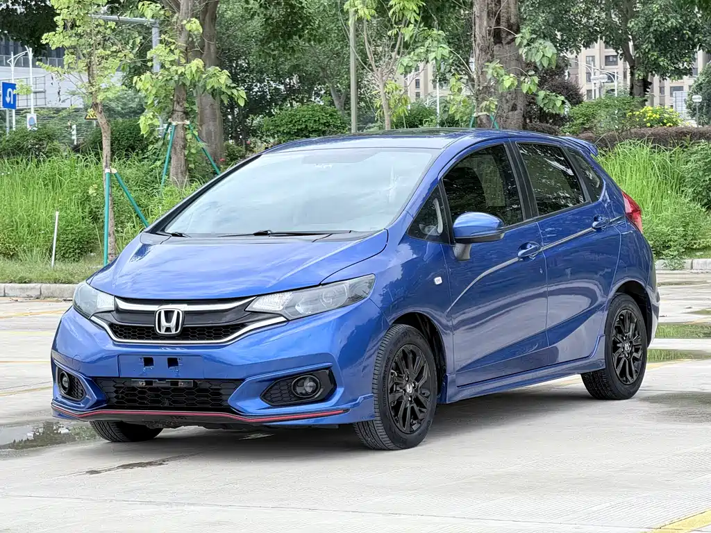 Honda Fit 2019 — фото 1