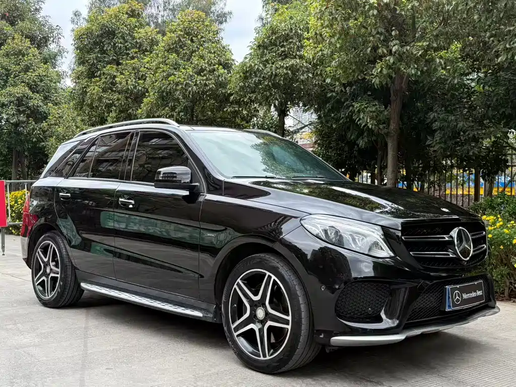 Mercedes-Benz GLE 2016 — фото 41