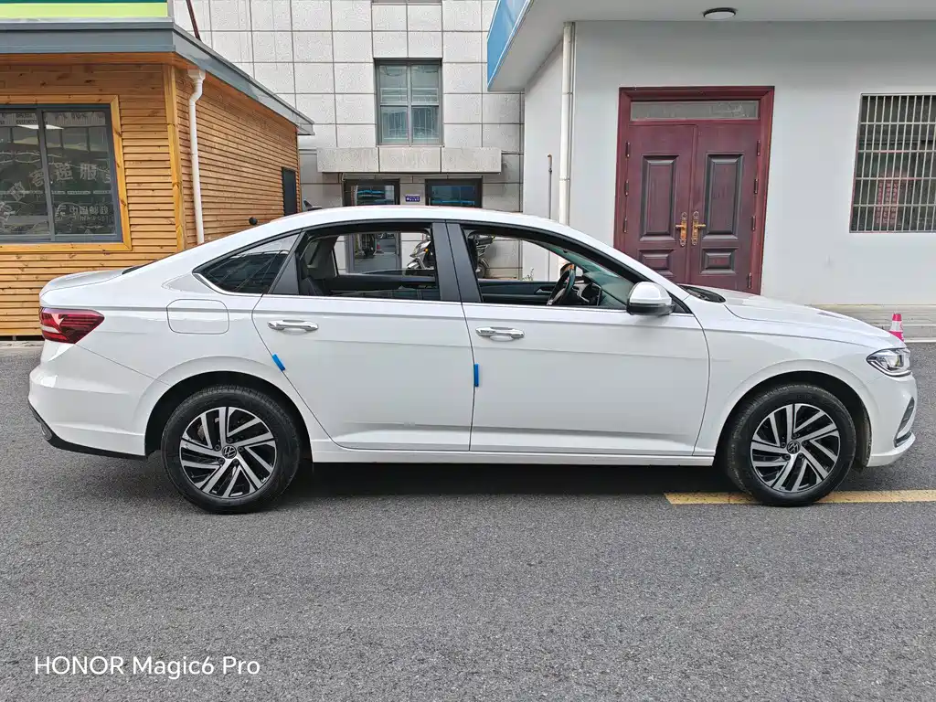 Volkswagen Lavida 2022