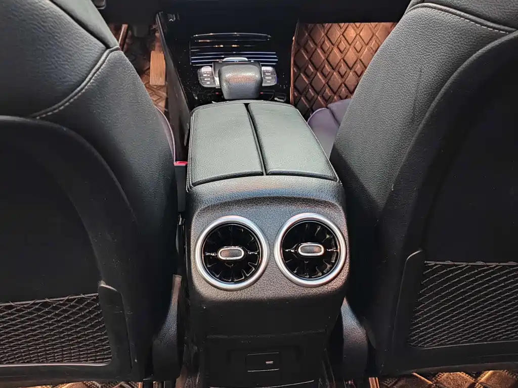 Mercedes-Benz A-Class 2021 — фото 14
