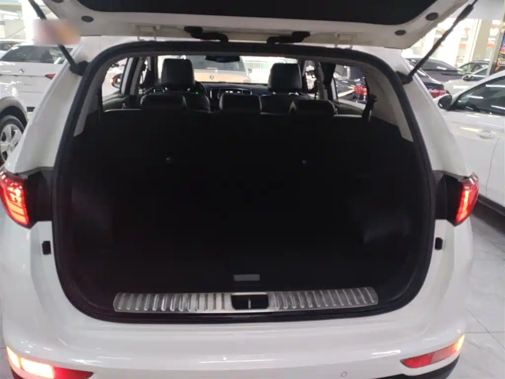 Kia KX5 2017 — фото 15