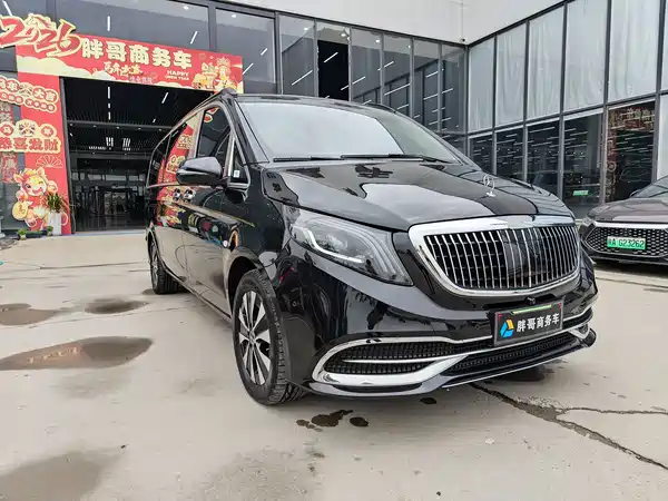 Mercedes-Benz Vito 2023