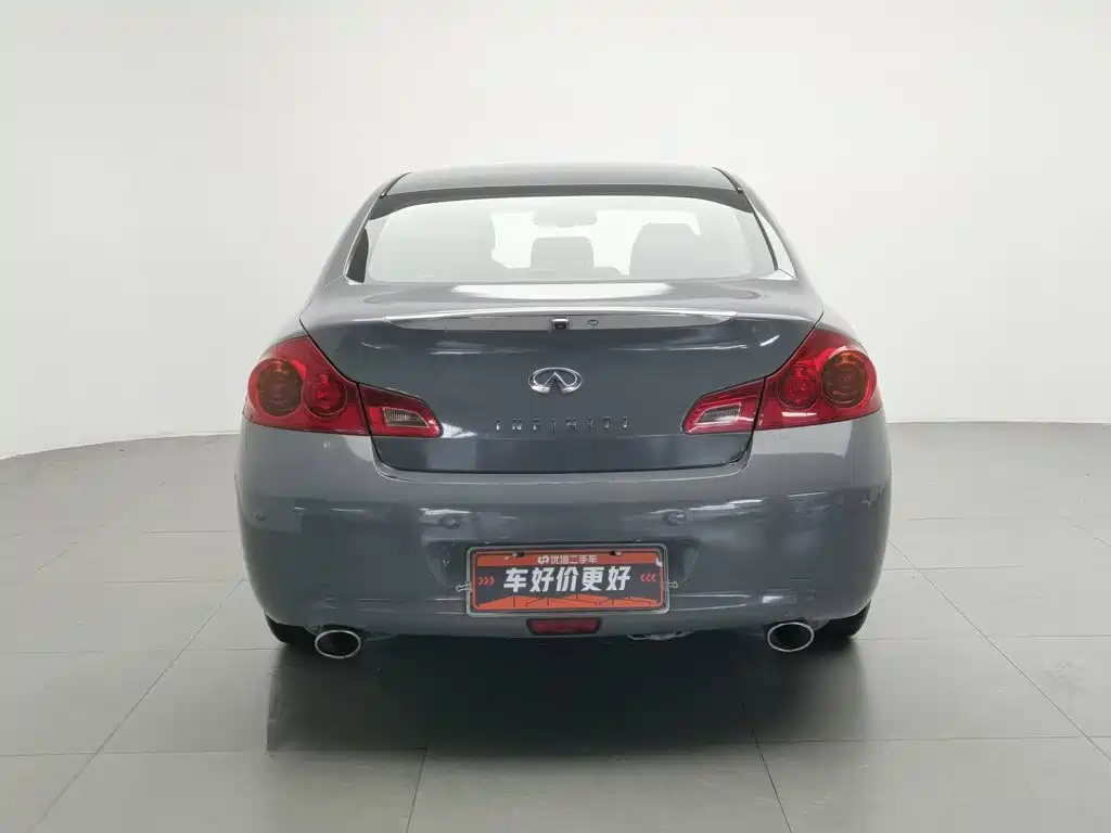 Infiniti G 2013