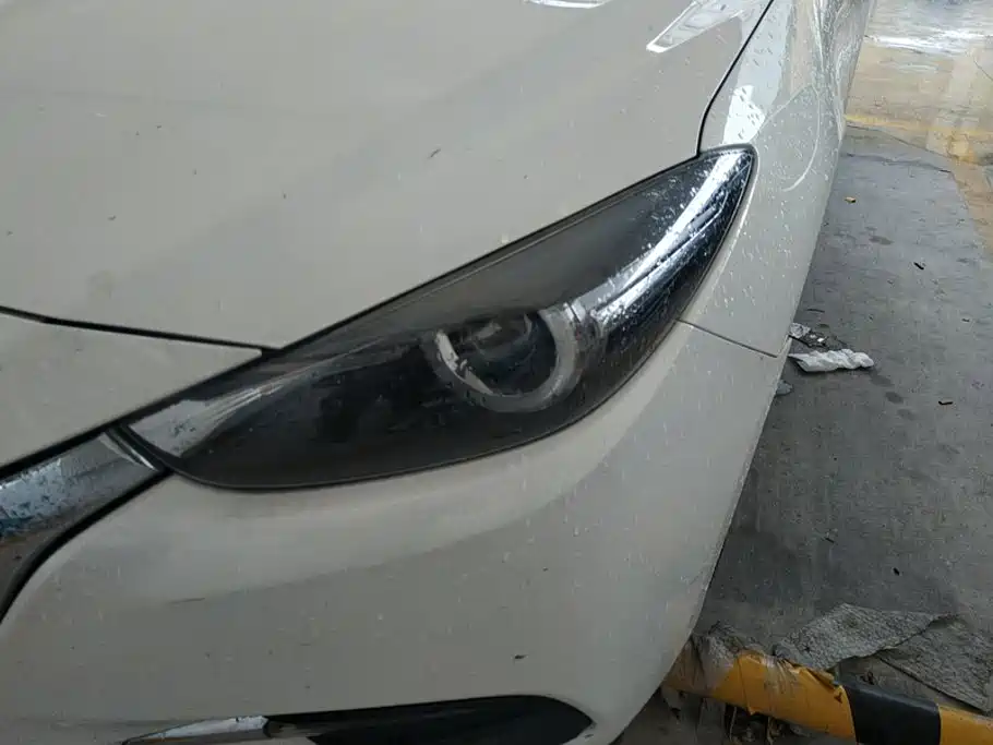 Mazda 3 Axela 2018