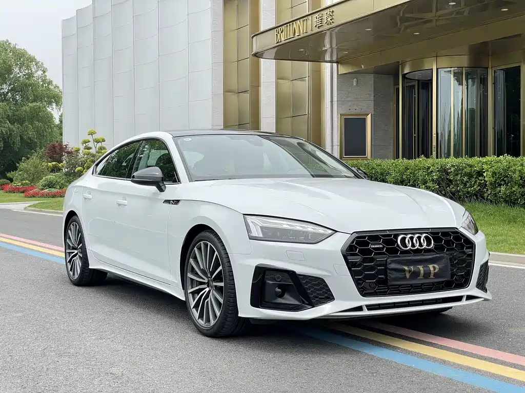 Audi A5 2025 — фото 32