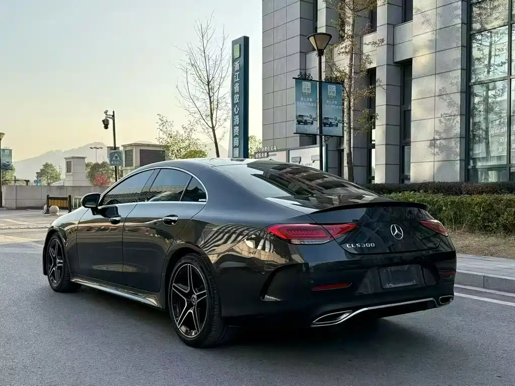 Mercedes-Benz CLS 2023 — фото 3