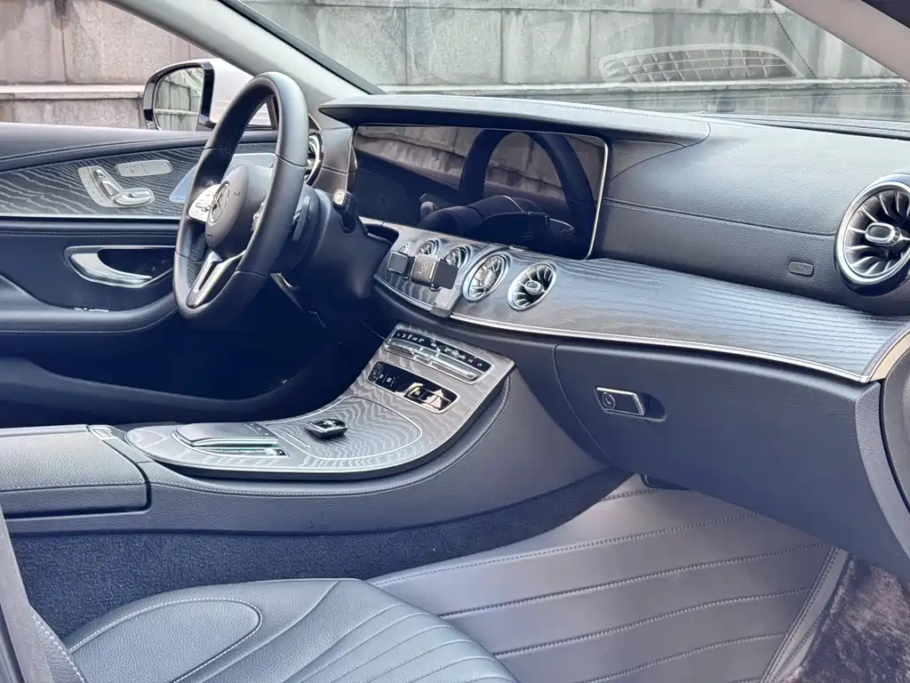Mercedes-Benz CLS 2021 — фото 14